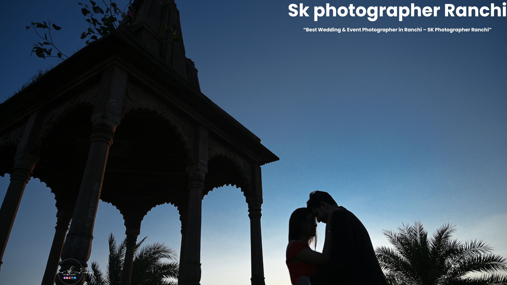 Romantic couple silhouette beside traditional pavilion at blue hour, captured by a Prewedding Photographer in Ranchi,Sk photographer Ranchi